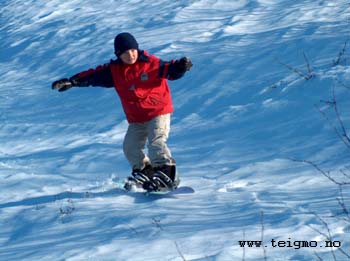 snowboarding Mt Siffarvarri