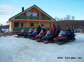 snowmobile safari